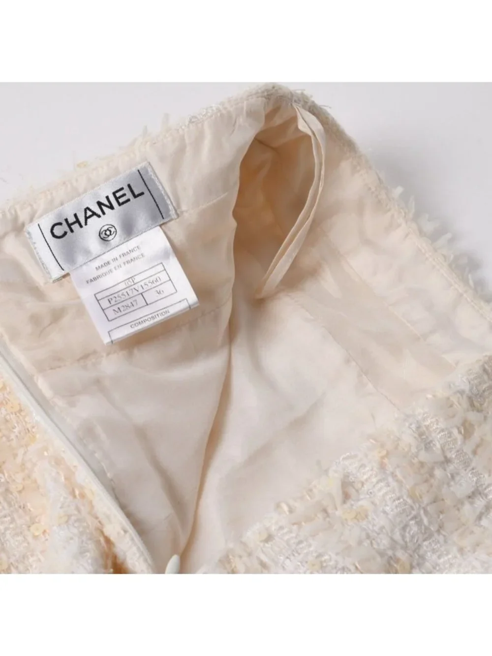 Chanel Skirt Tweed Sequin CC Logo White